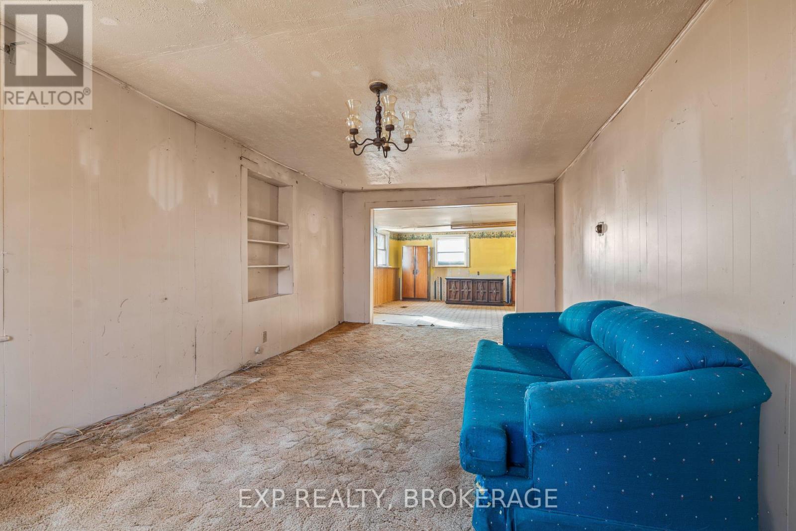 1619 County 2 Road, Front Of Yonge, ON - Indoor