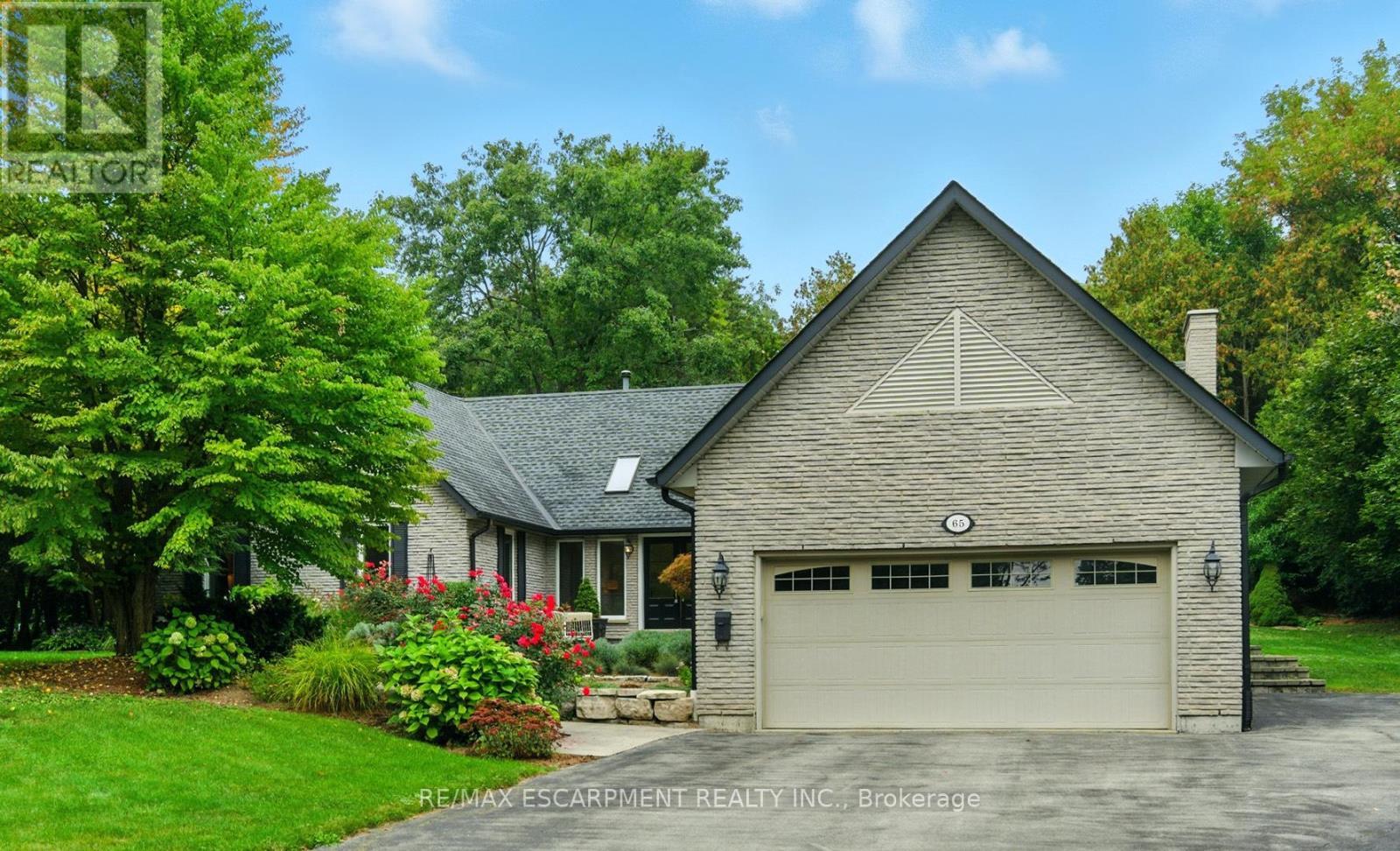 65 Maple Avenue, Hamilton, ON - Outdoor