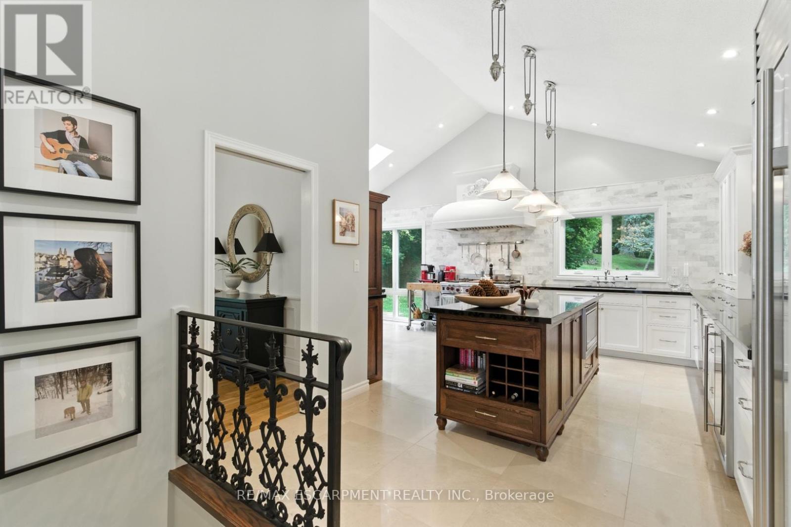 65 Maple Avenue, Hamilton, ON - Indoor Photo Showing Other Room