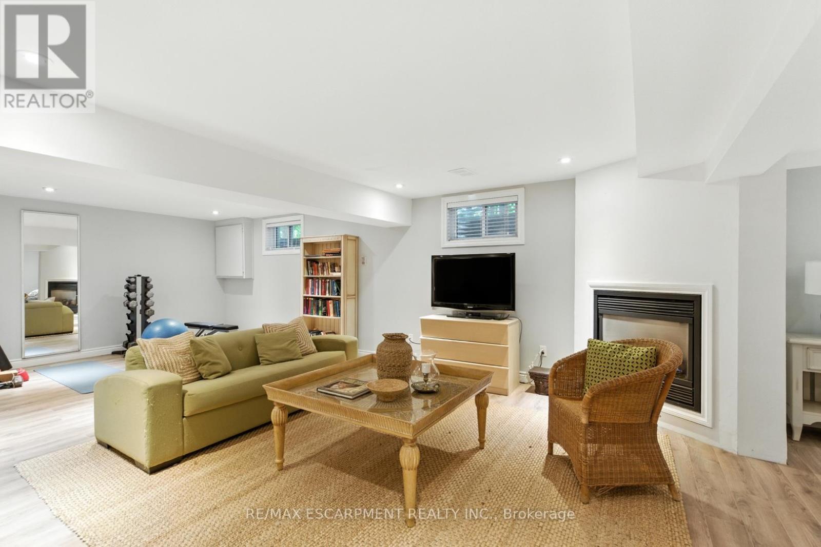 65 Maple Avenue, Hamilton, ON - Indoor With Fireplace