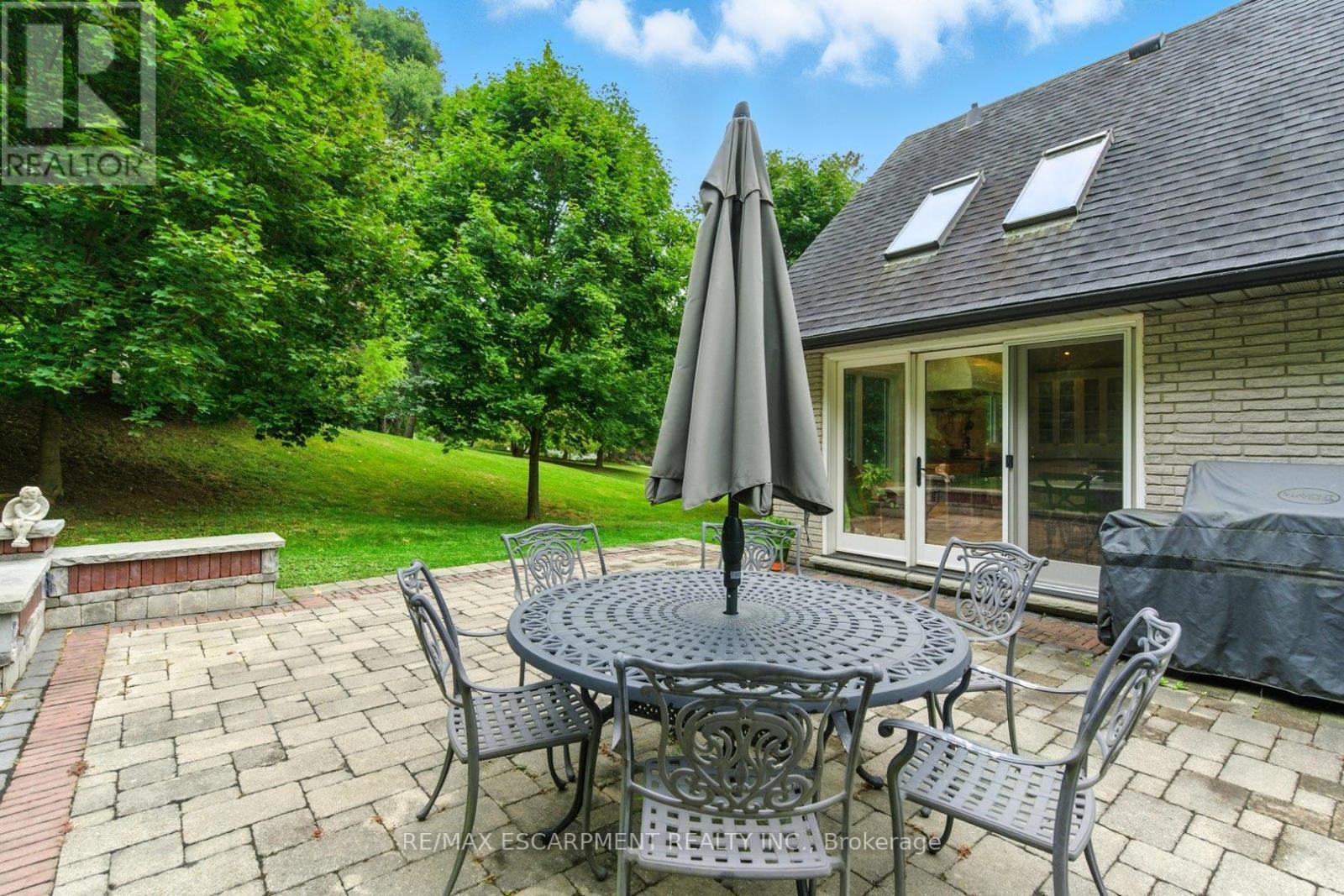 65 Maple Avenue, Hamilton, ON - Outdoor With Deck Patio Veranda