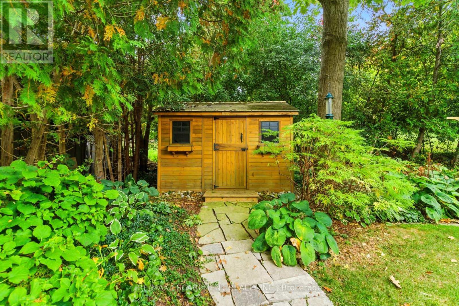 65 Maple Avenue, Hamilton, ON - Outdoor