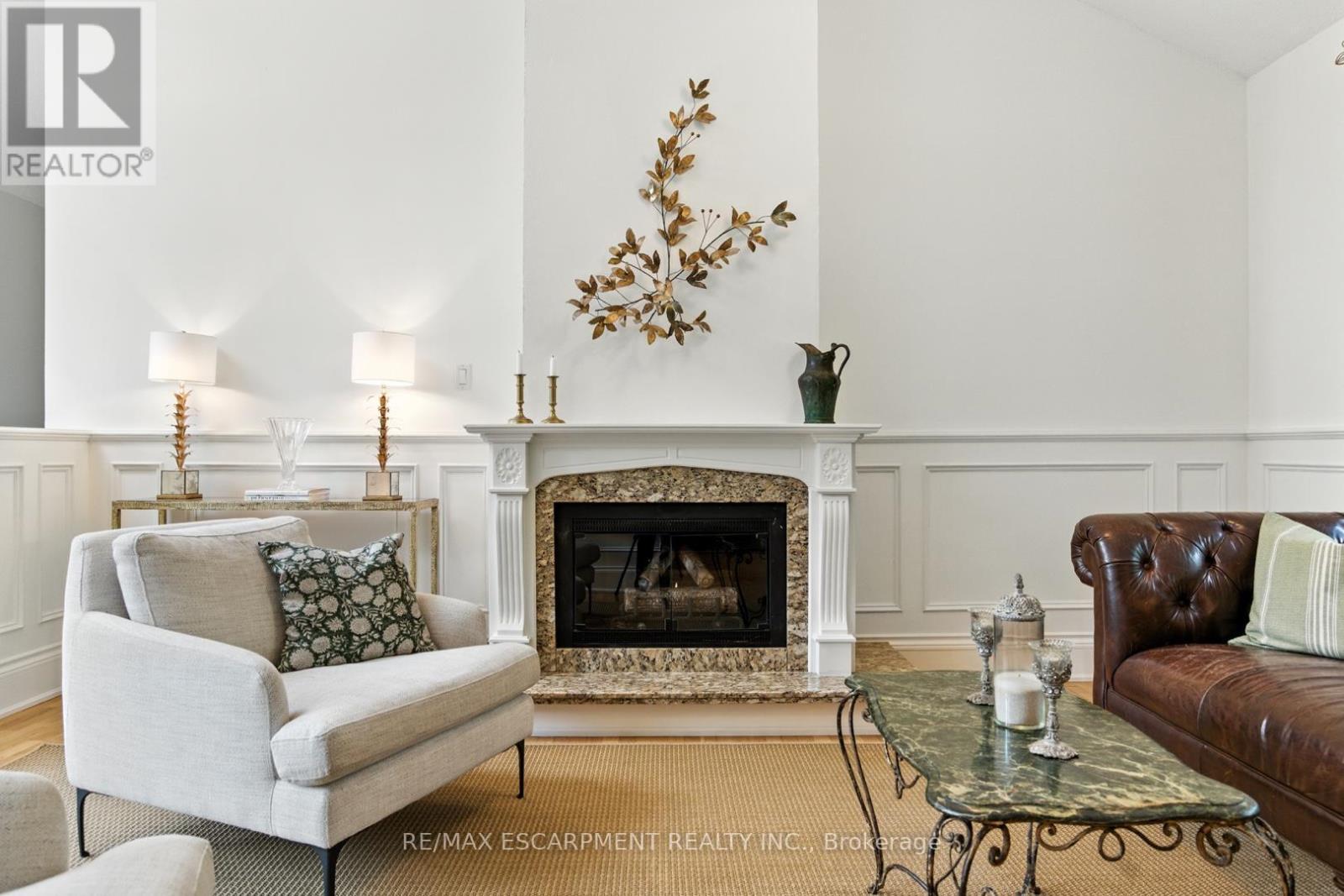 65 Maple Avenue, Hamilton, ON - Indoor Photo Showing Living Room With Fireplace