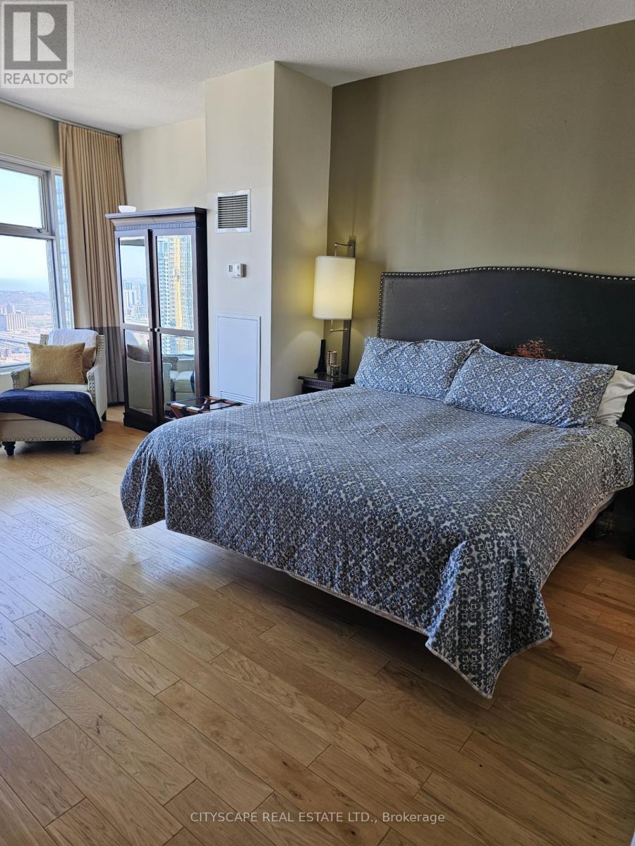 3706 - 1 King Street W, Toronto, ON - Indoor Photo Showing Bedroom