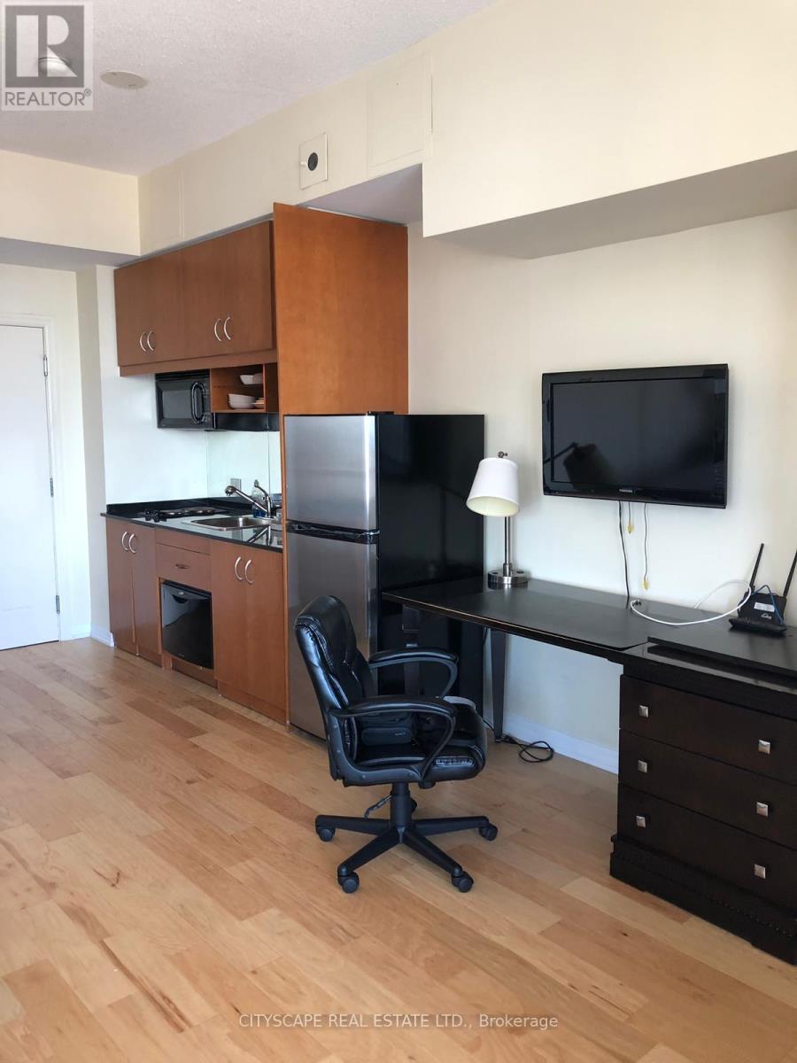 3706 - 1 King Street W, Toronto, ON - Indoor