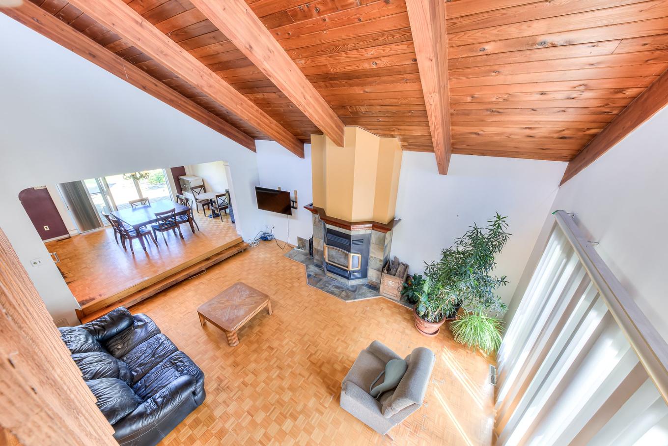 Balcony - 2450 Rue Lupien, Longueuil (Saint-Hubert), QC - Indoor With Fireplace