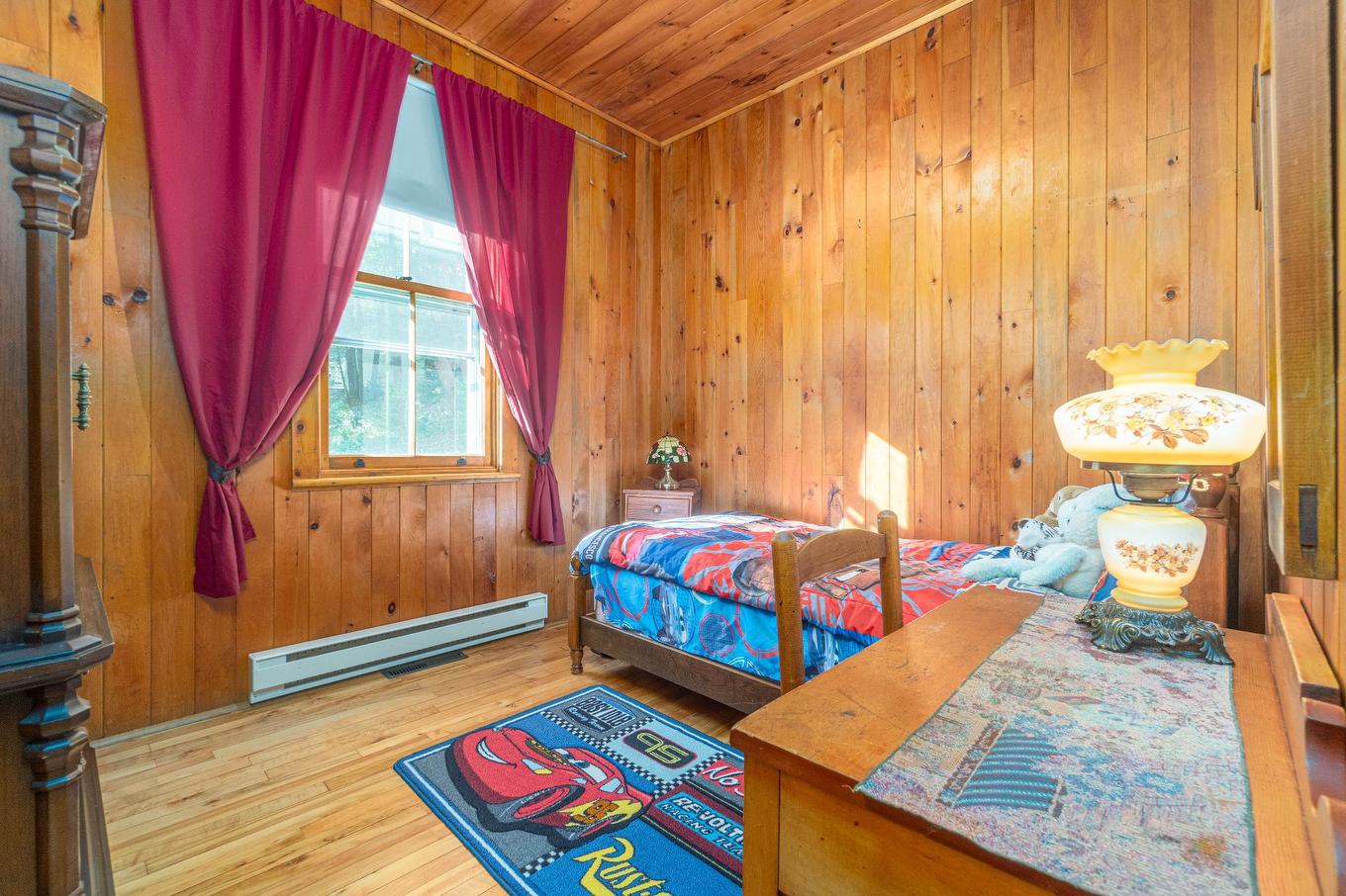 Bedroom - 165 Ch. Paquette, Mont-Tremblant, QC - Indoor Photo Showing Bedroom