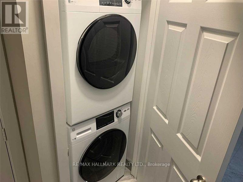 34 Owens Road, New Tecumseth, ON - Indoor Photo Showing Laundry Room