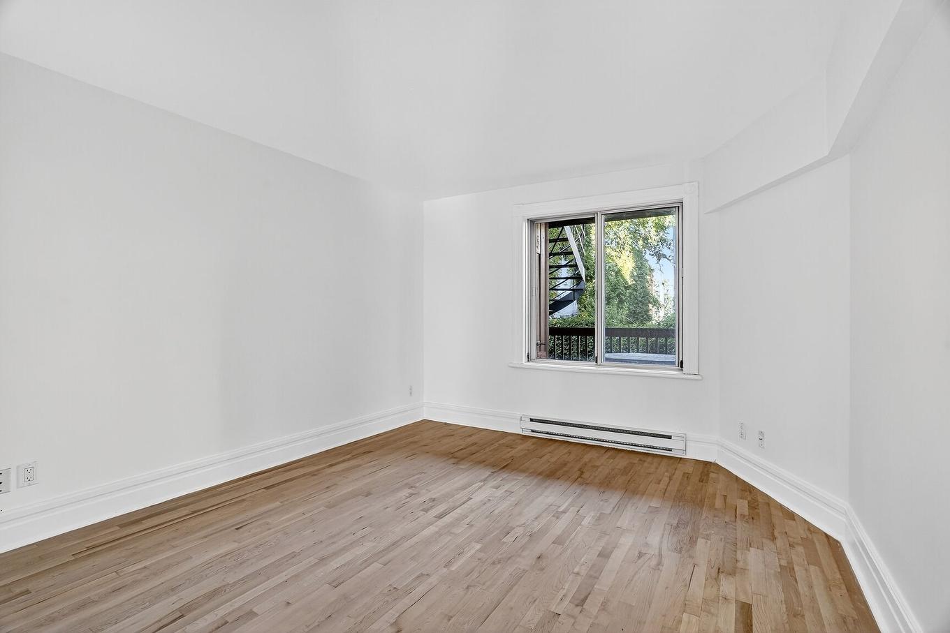 Chambre à coucher principale - 5059 Av. De L'Hôtel-De-Ville, Montréal (Le Plateau-Mont-Royal), QC - Indoor Photo Showing Other Room