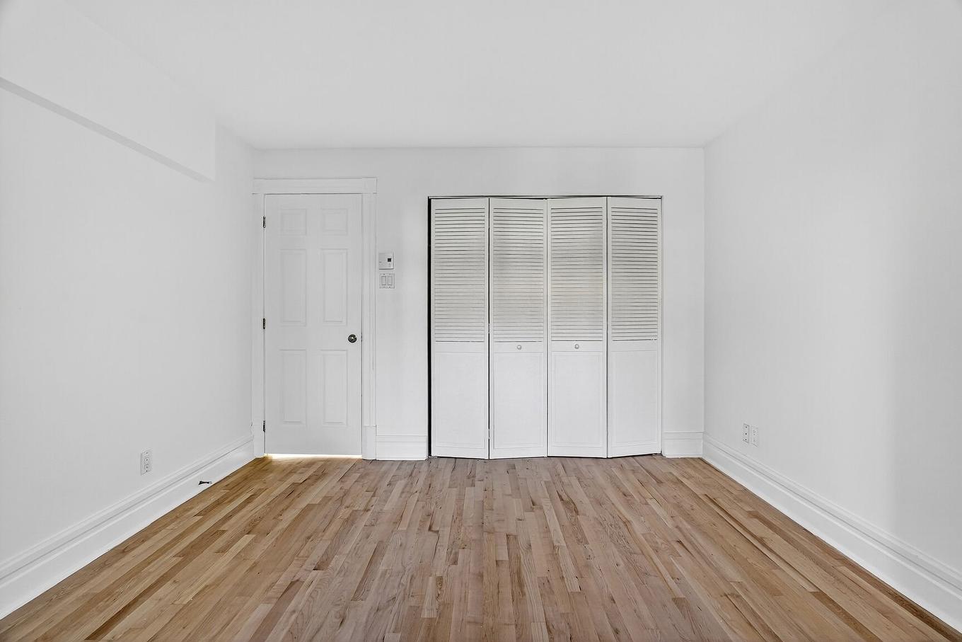 Chambre à coucher principale - 5059 Av. De L'Hôtel-De-Ville, Montréal (Le Plateau-Mont-Royal), QC - Indoor Photo Showing Other Room