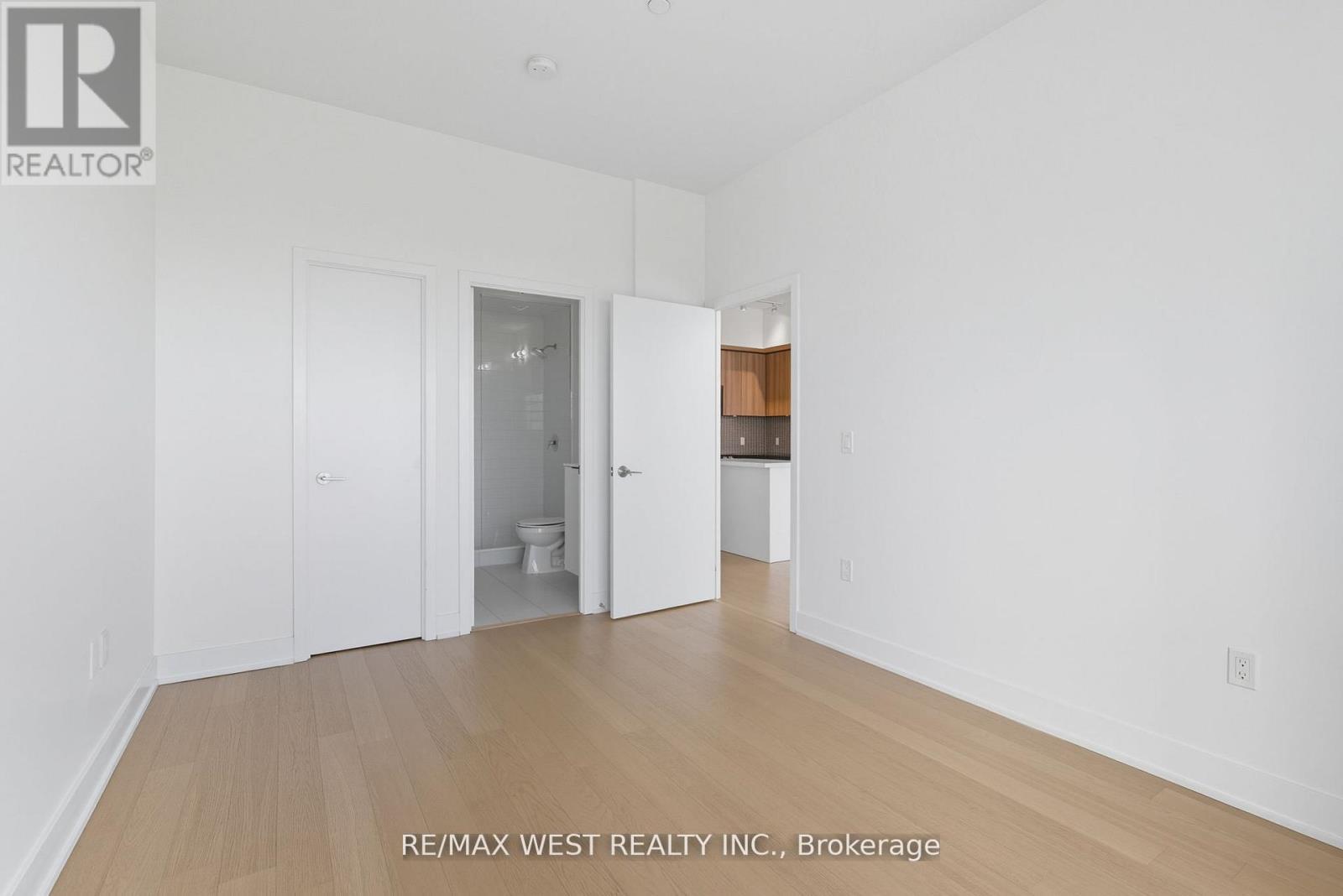 702 - 20 Shore Breeze Drive, Toronto, ON - Indoor Photo Showing Other Room