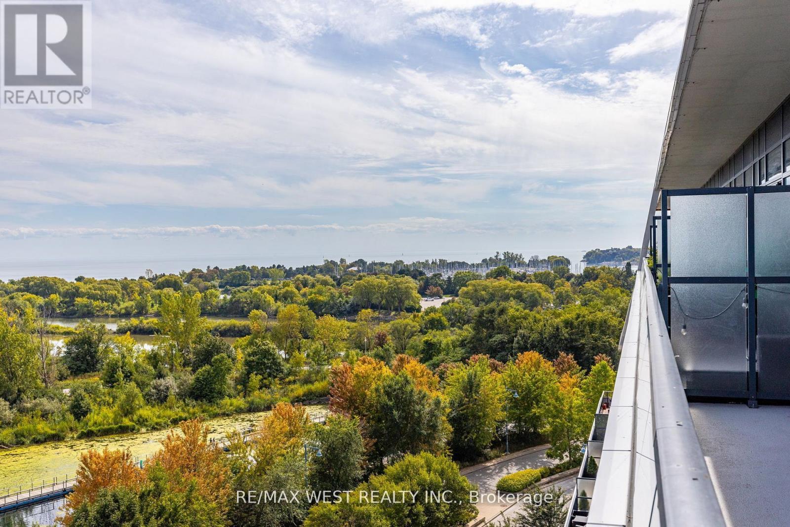 702 - 20 Shore Breeze Drive, Toronto, ON - Outdoor With View