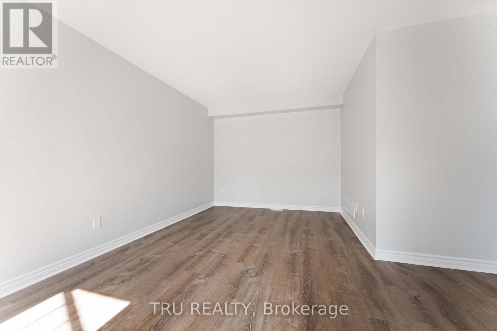 544 Snow Goose Street, Ottawa, ON - Indoor Photo Showing Other Room