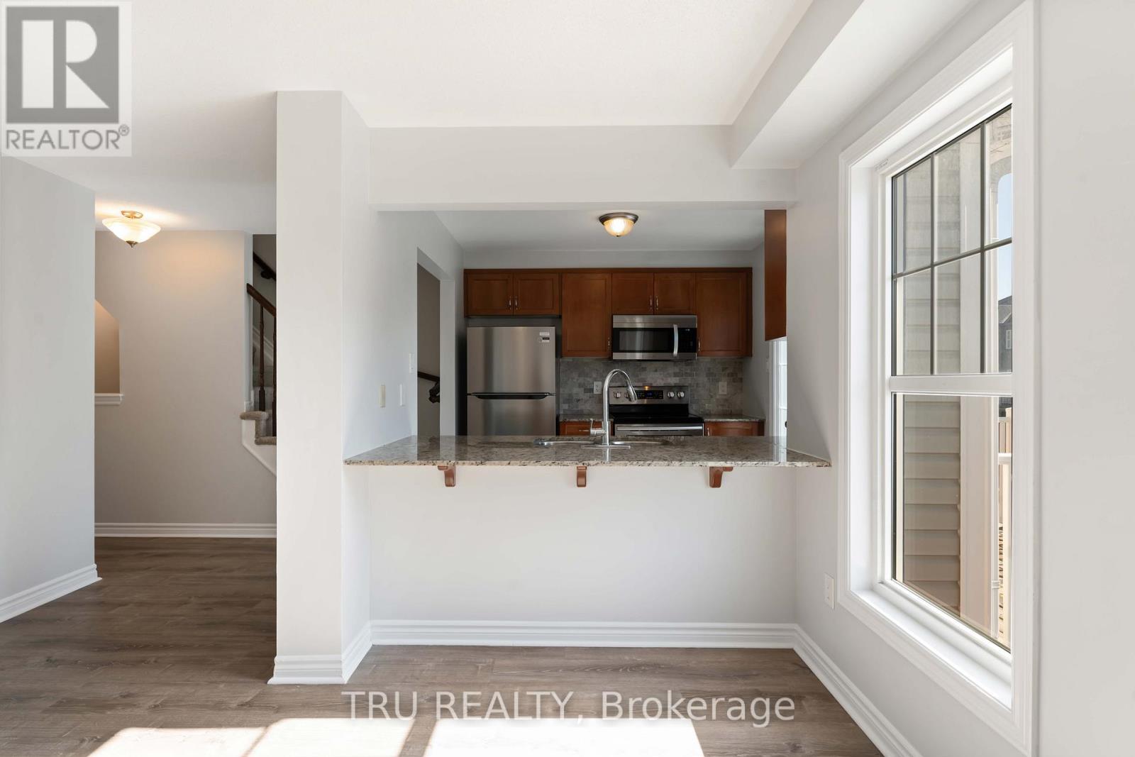 544 Snow Goose Street, Ottawa, ON - Indoor Photo Showing Kitchen
