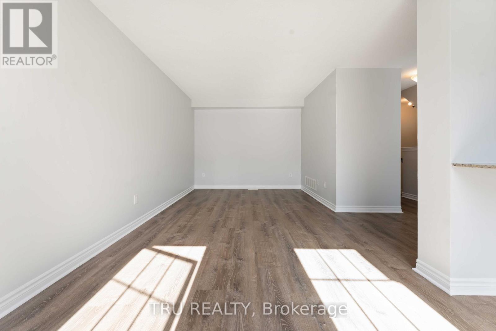 544 Snow Goose Street, Ottawa, ON - Indoor Photo Showing Other Room