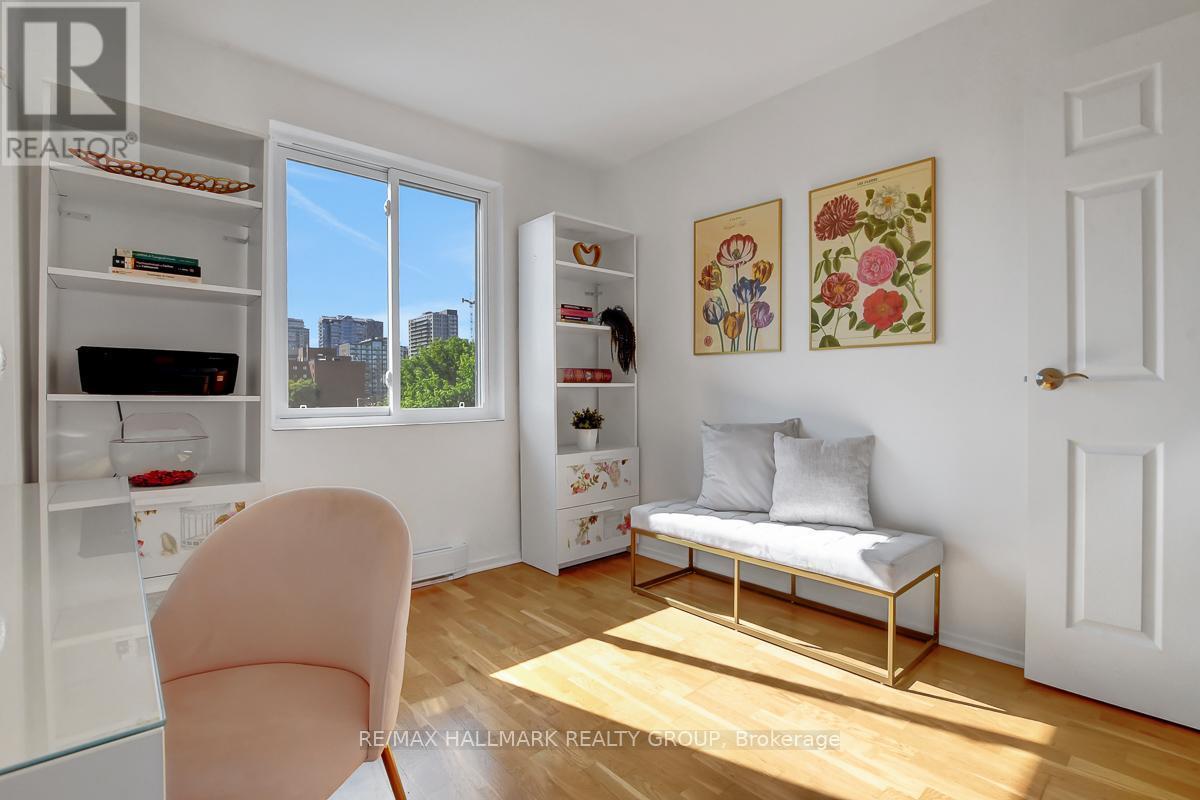 504 - 222 Guigues Avenue, Ottawa, ON - Indoor