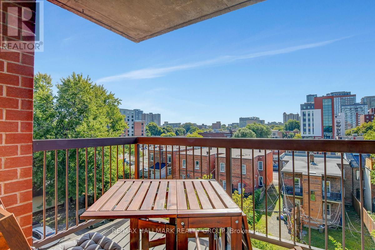 504 - 222 Guigues Avenue, Ottawa, ON - Outdoor With Balcony With Exterior