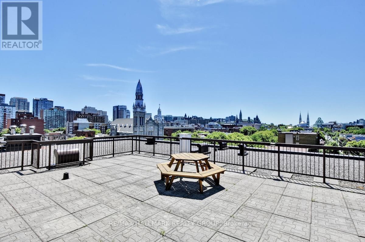 504 - 222 Guigues Avenue, Ottawa, ON - Outdoor