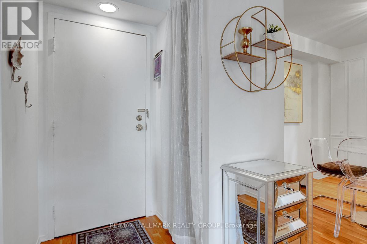 504 - 222 Guigues Avenue, Ottawa, ON - Indoor Photo Showing Other Room