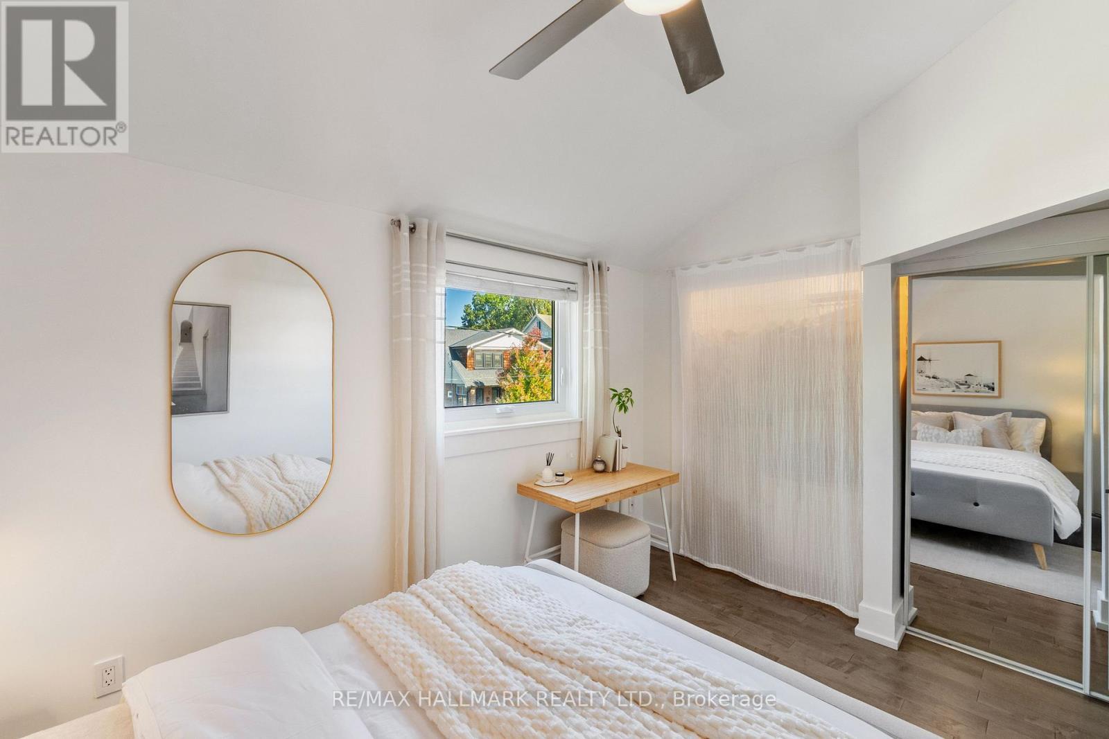 1 Heyworth Crescent, Toronto, ON - Indoor Photo Showing Bedroom
