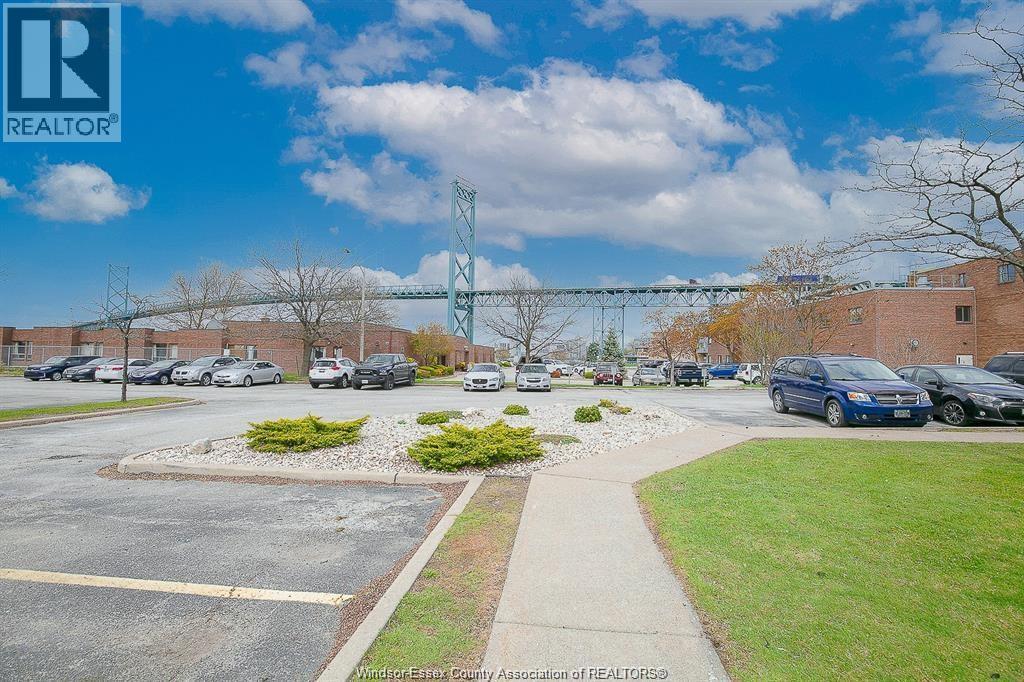 3000 Sandwich Unit# #110, Windsor, ON - Outdoor With View