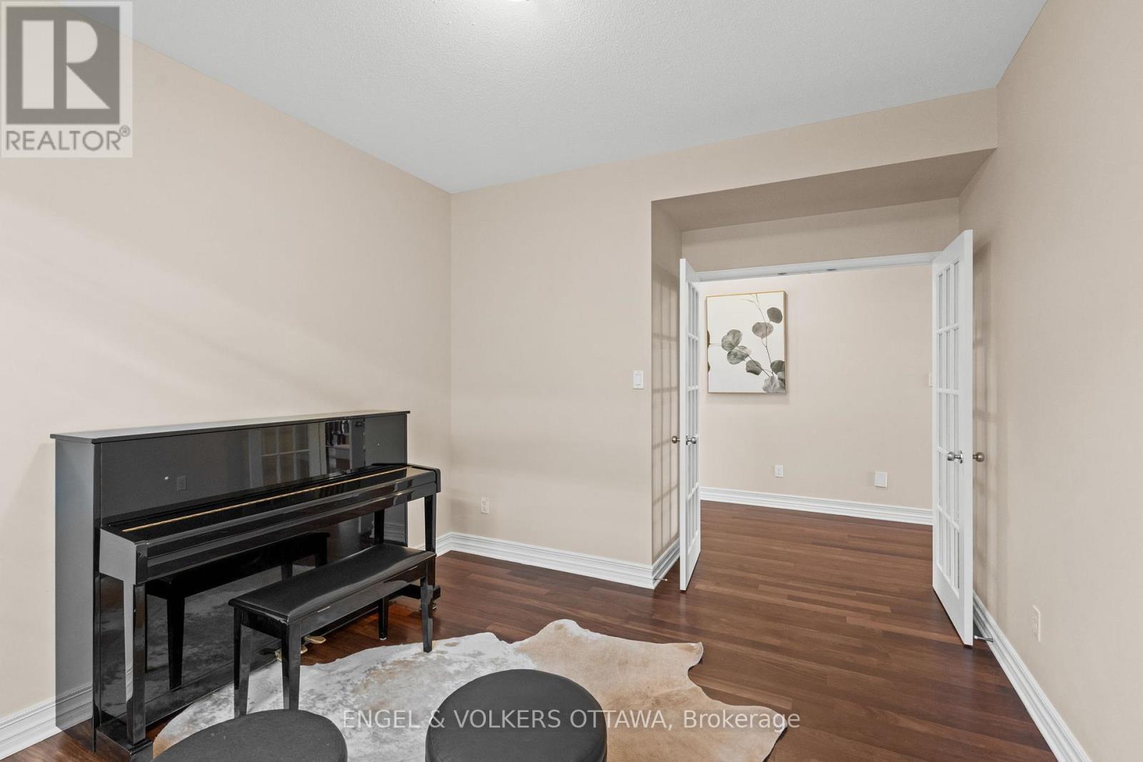 788 Kilbirnie Drive, Ottawa, ON - Indoor