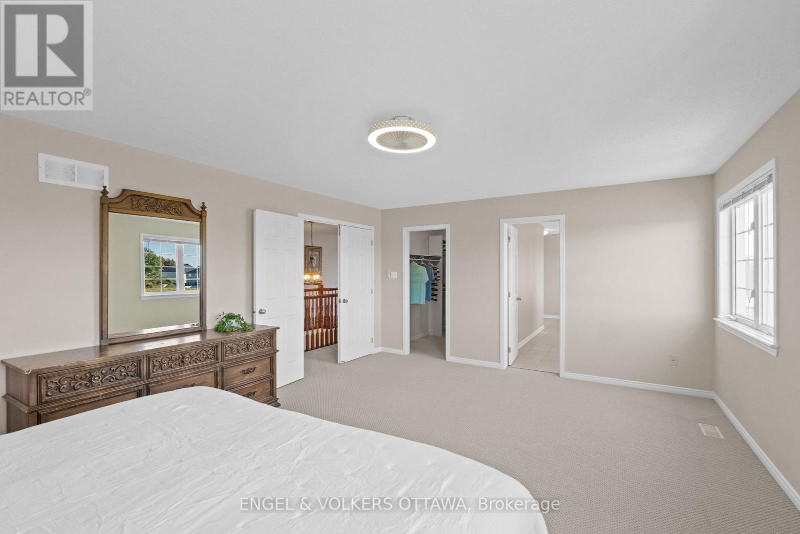 788 Kilbirnie Drive, Ottawa, ON - Indoor Photo Showing Bedroom