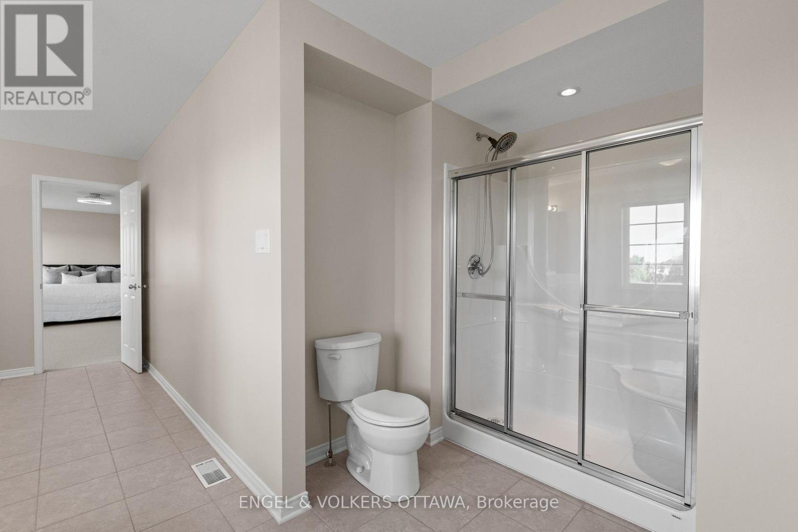 788 Kilbirnie Drive, Ottawa, ON - Indoor Photo Showing Bathroom