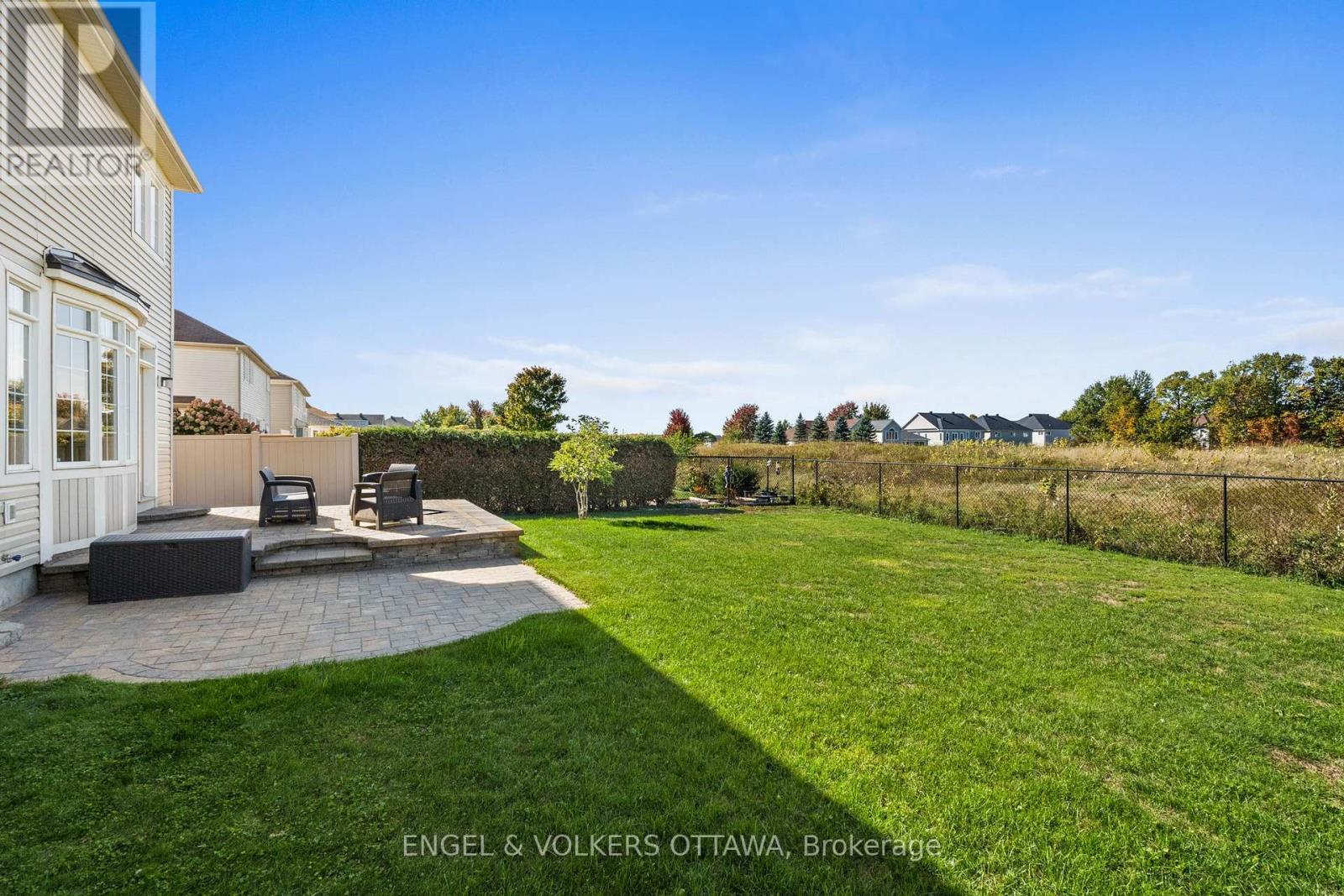 788 Kilbirnie Drive, Ottawa, ON - Outdoor