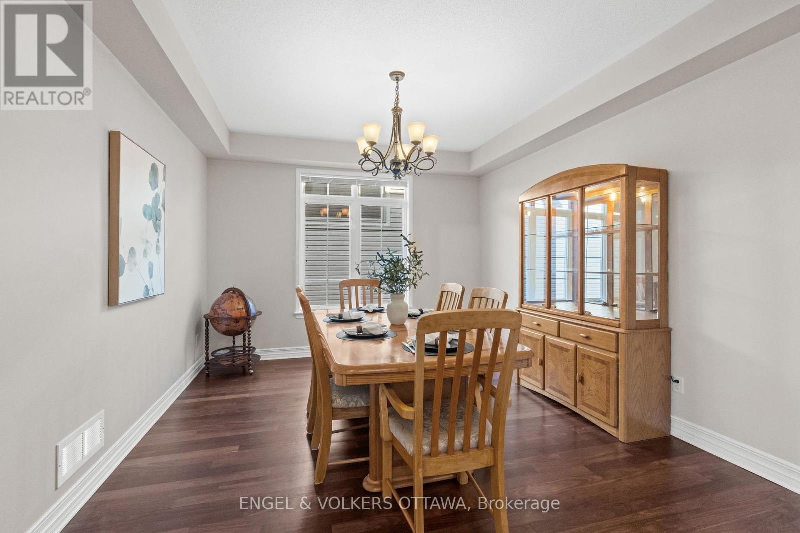 788 Kilbirnie Drive, Ottawa, ON - Indoor Photo Showing Dining Room