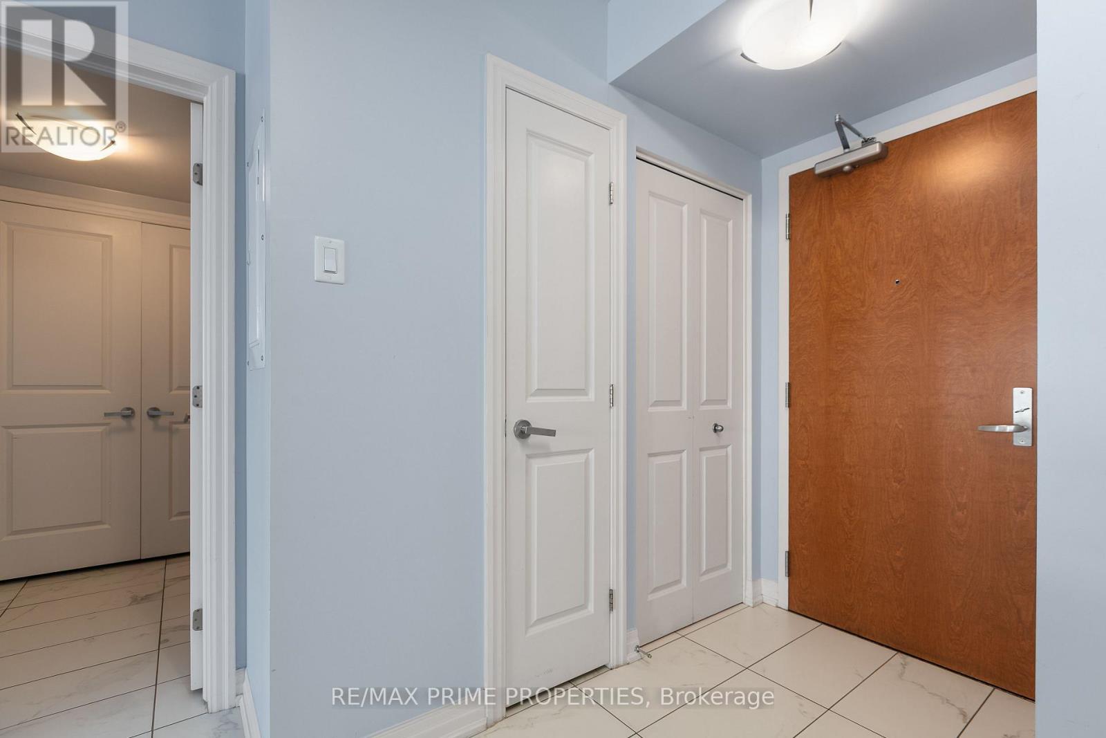 1306 - 195 Besserer Street, Ottawa, ON - Indoor Photo Showing Other Room