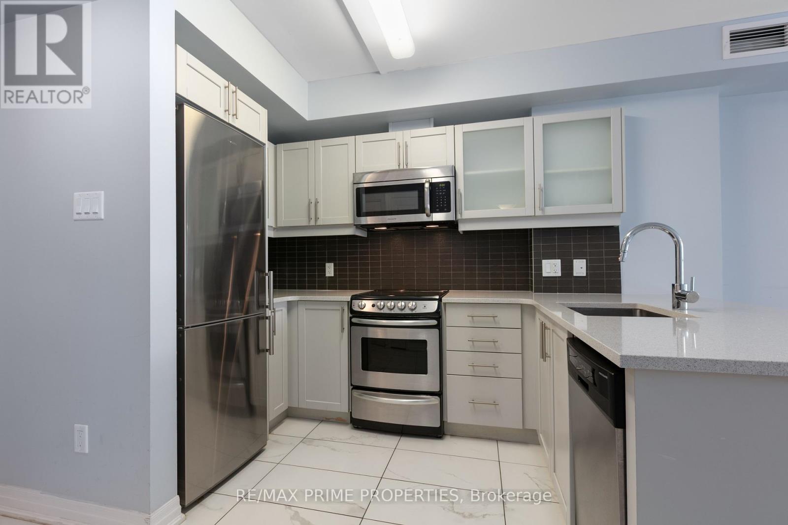 1306 - 195 Besserer Street, Ottawa, ON - Indoor Photo Showing Kitchen With Upgraded Kitchen