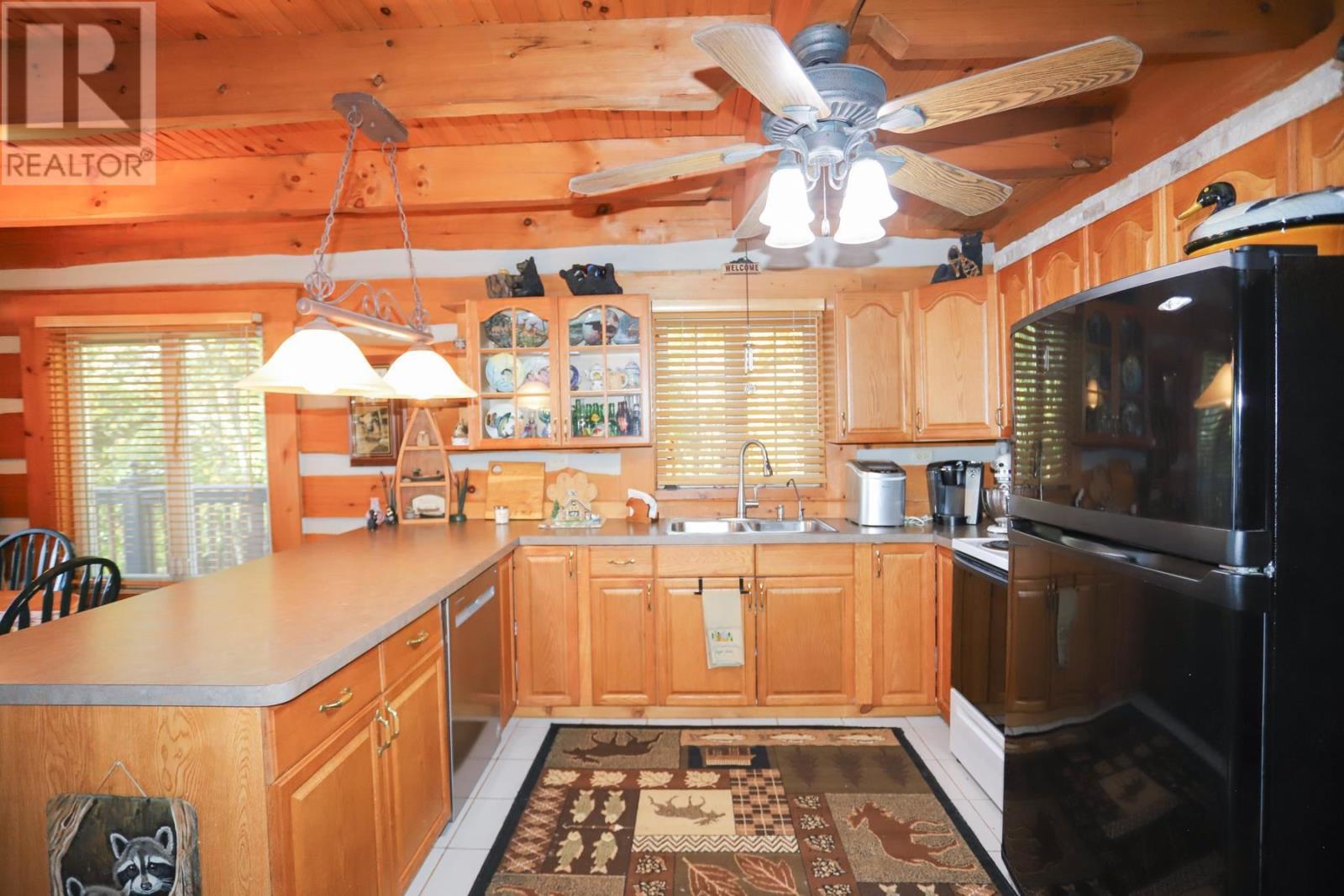 281 Beaton Rd, Iron Bridge, ON - Indoor Photo Showing Kitchen With Double Sink