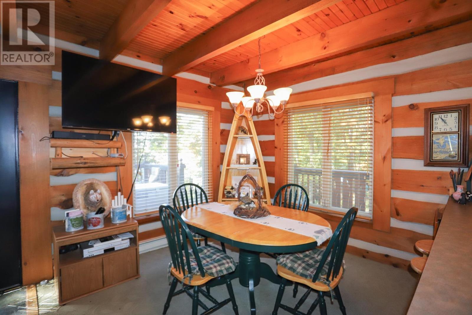 281 Beaton Rd, Iron Bridge, ON - Indoor Photo Showing Dining Room