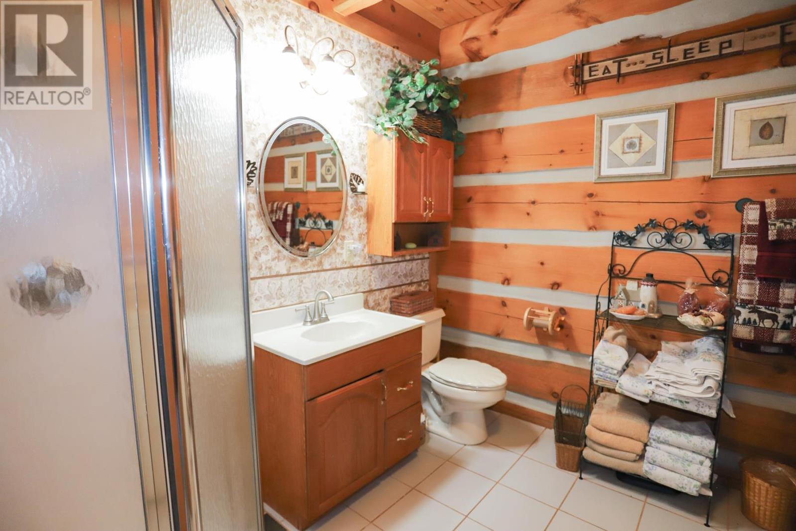 281 Beaton Rd, Iron Bridge, ON - Indoor Photo Showing Bathroom