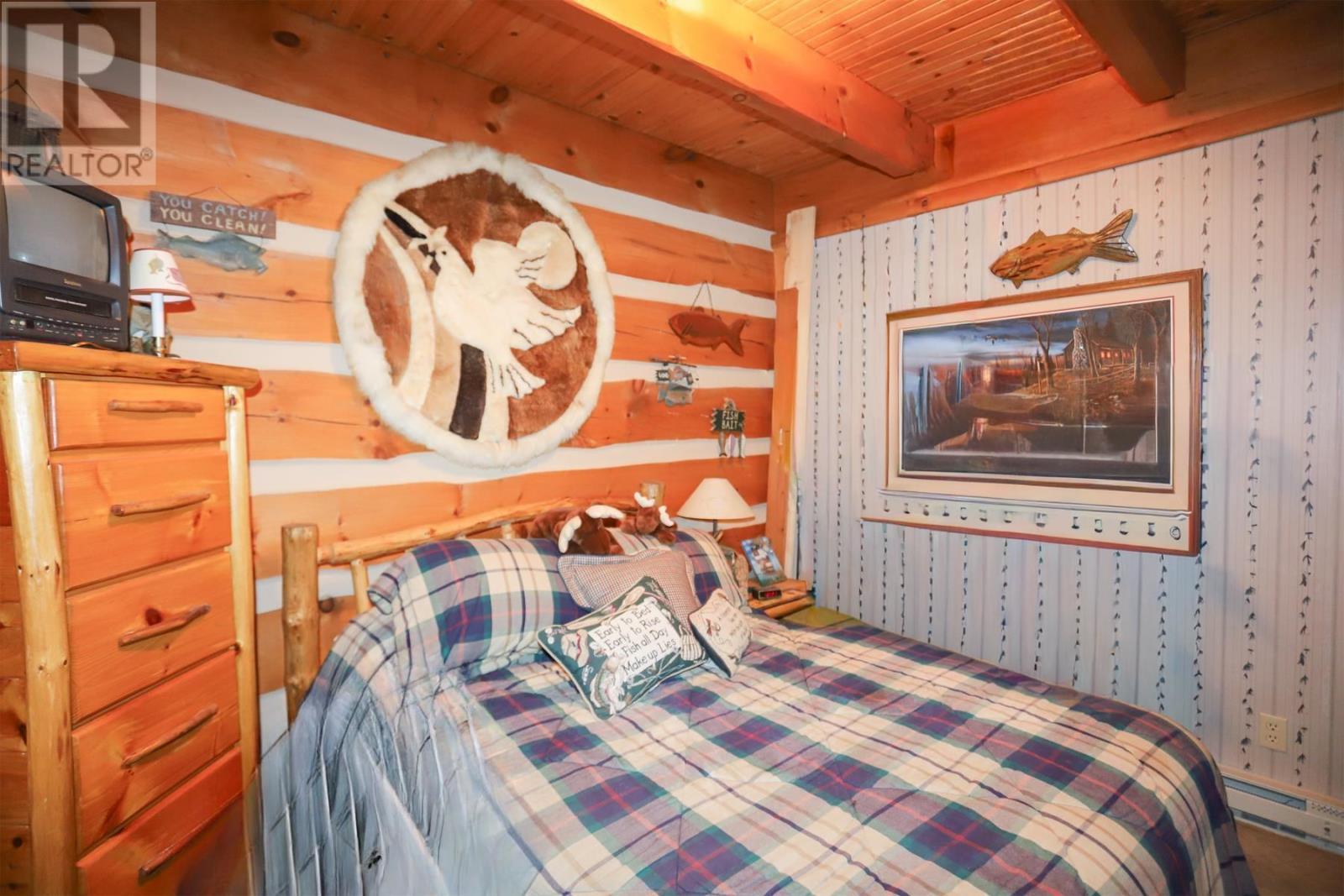 281 Beaton Rd, Iron Bridge, ON - Indoor Photo Showing Bedroom