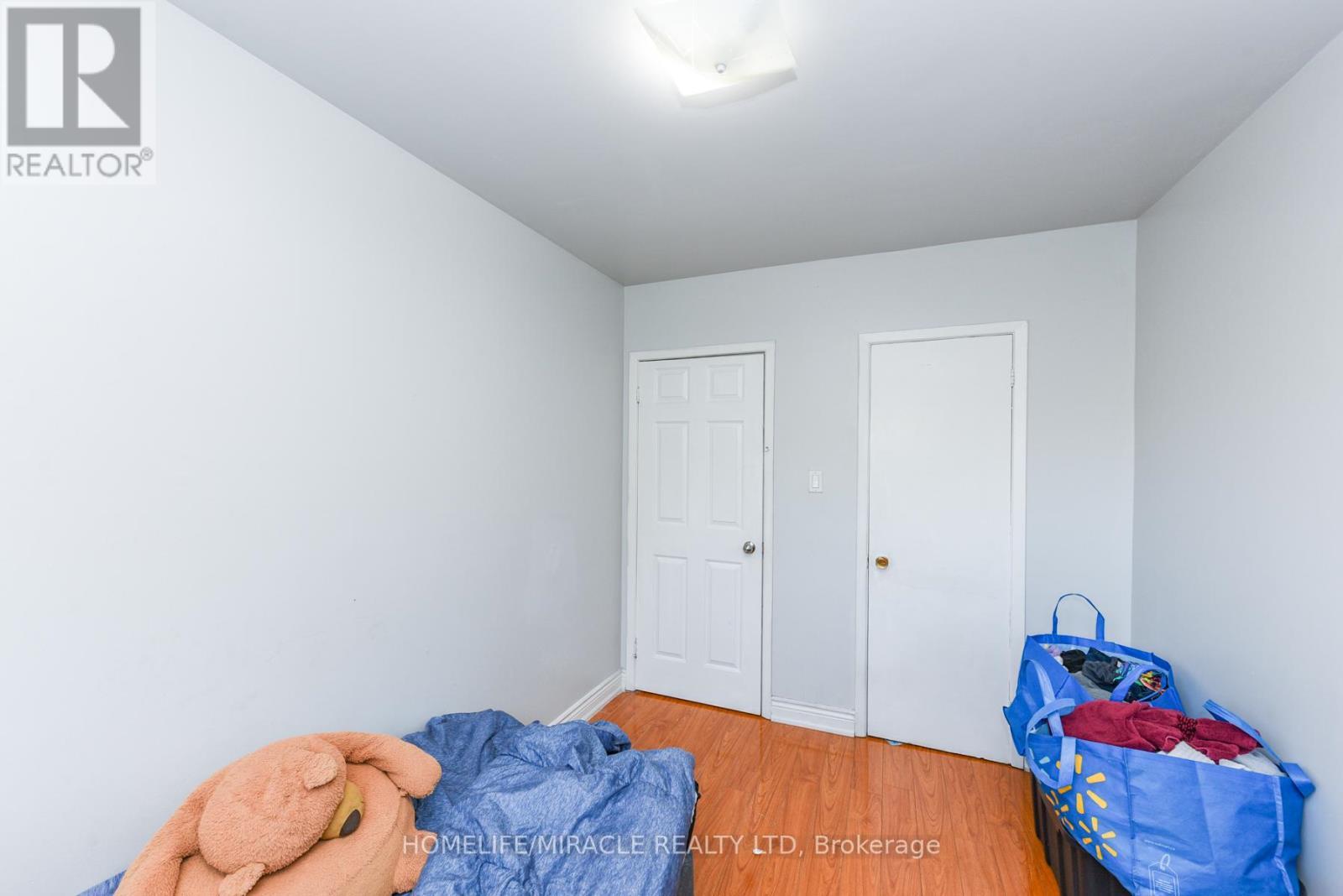 3442 Laddie Crescent, Mississauga, ON - Indoor Photo Showing Bedroom
