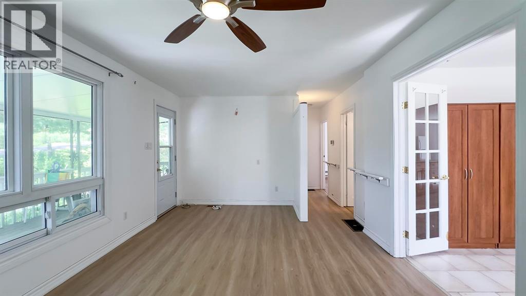 10148 Port Franks Estates Drive, Lambton Shores, ON - Indoor Photo Showing Other Room