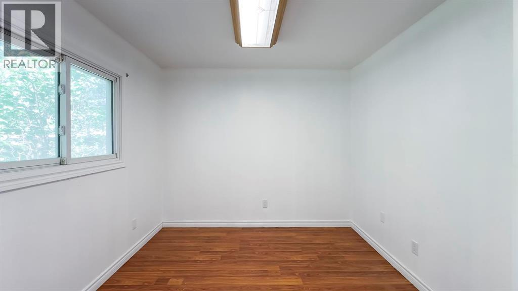 10148 Port Franks Estates Drive, Lambton Shores, ON - Indoor Photo Showing Other Room