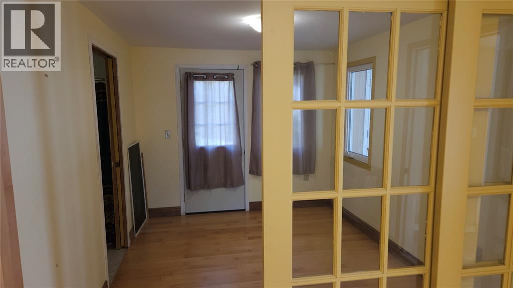 10148 Port Franks Estates Drive, Lambton Shores, ON - Indoor Photo Showing Other Room