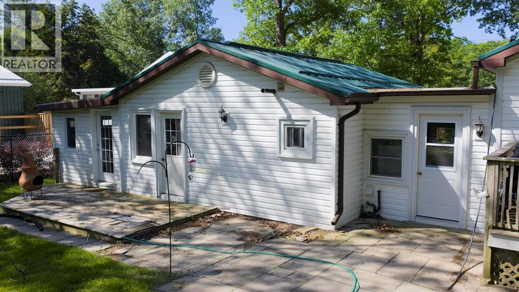 10148 Port Franks Estates Drive, Lambton Shores, ON - Outdoor