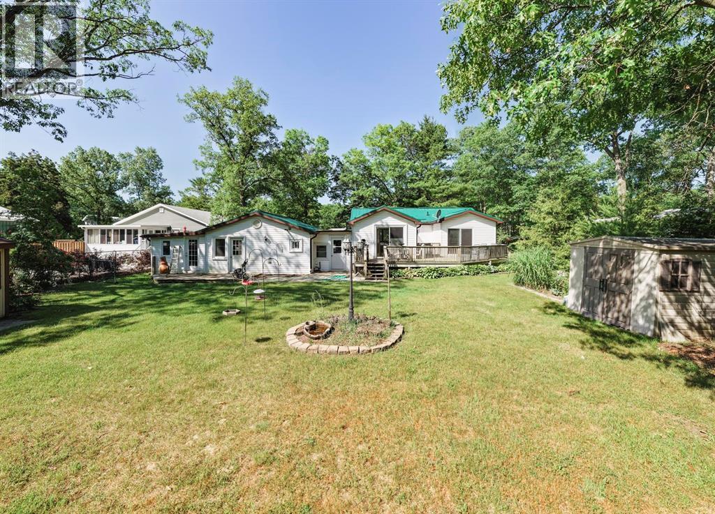 10148 Port Franks Estates Drive, Lambton Shores, ON - Outdoor