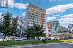 210 - 180 YORK STREET Ottawa, ON K1N 1J6