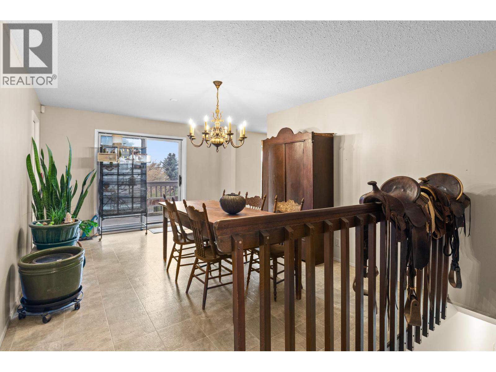 230 Cypress Drive, Coldstream, BC - Indoor Photo Showing Dining Room
