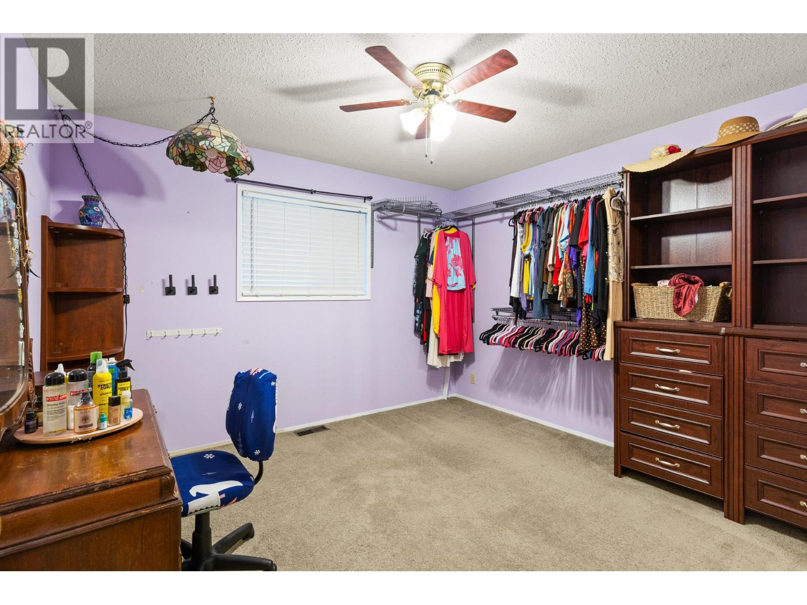 230 Cypress Drive, Coldstream, BC - Indoor