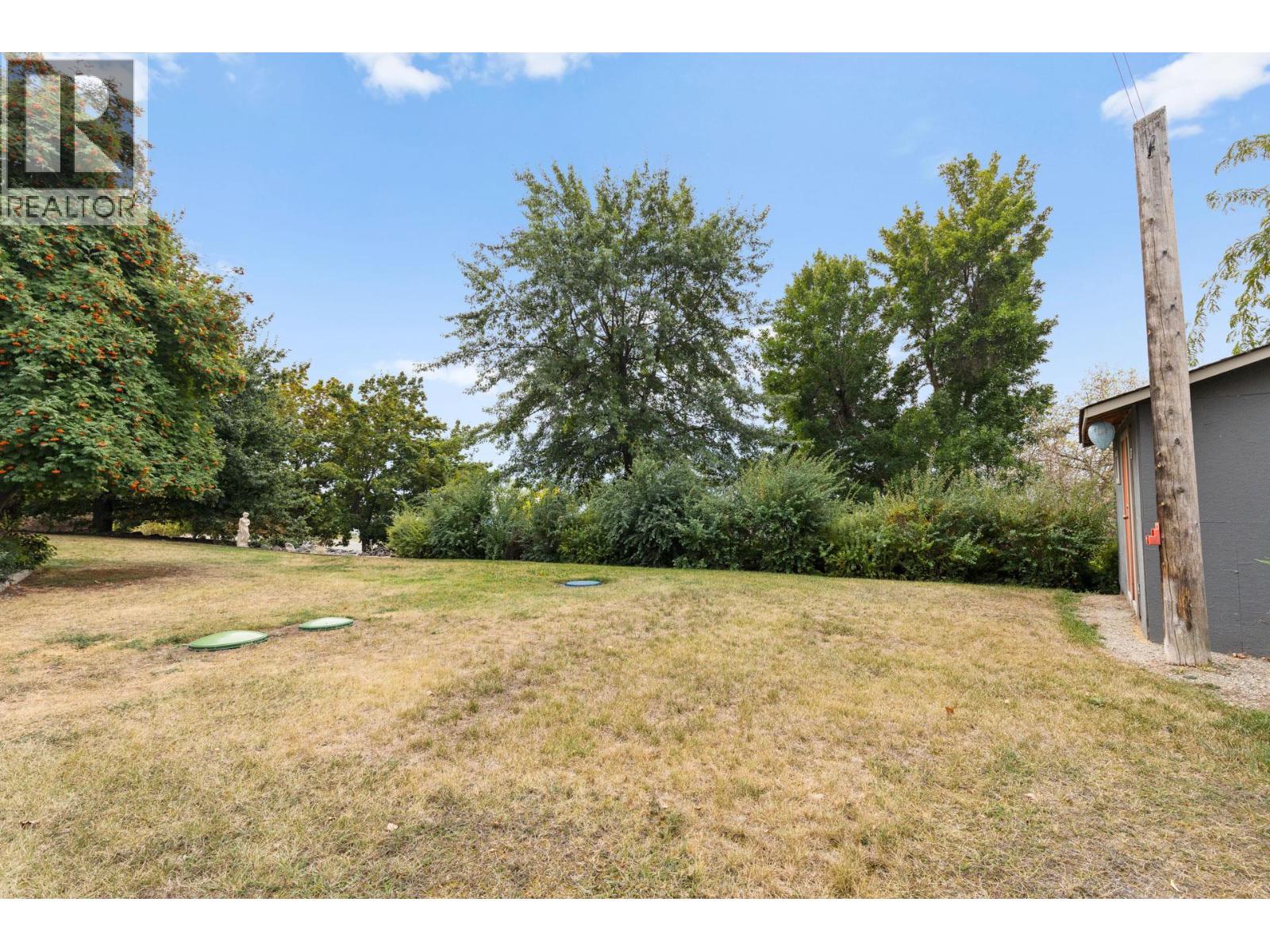 230 Cypress Drive, Coldstream, BC - Outdoor