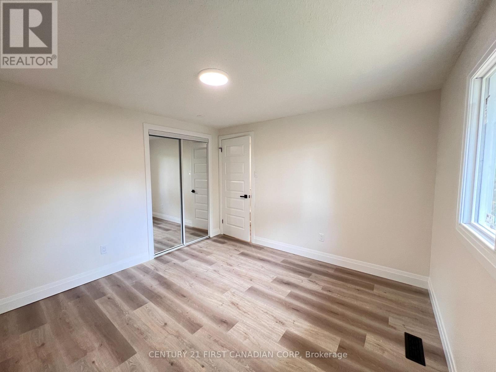 5 Chiddington Gate, London South (South R), ON - Indoor Photo Showing Other Room