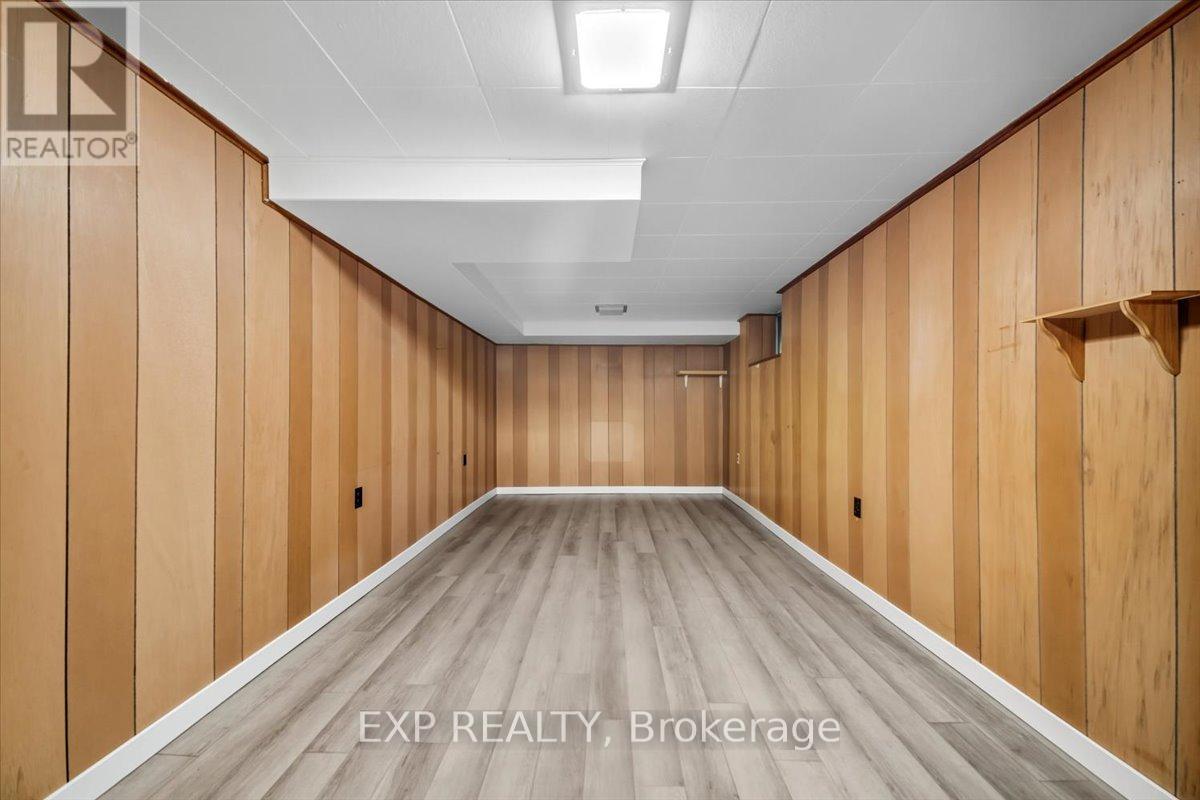 16 King Georges Drive W, Toronto, ON - Indoor Photo Showing Other Room