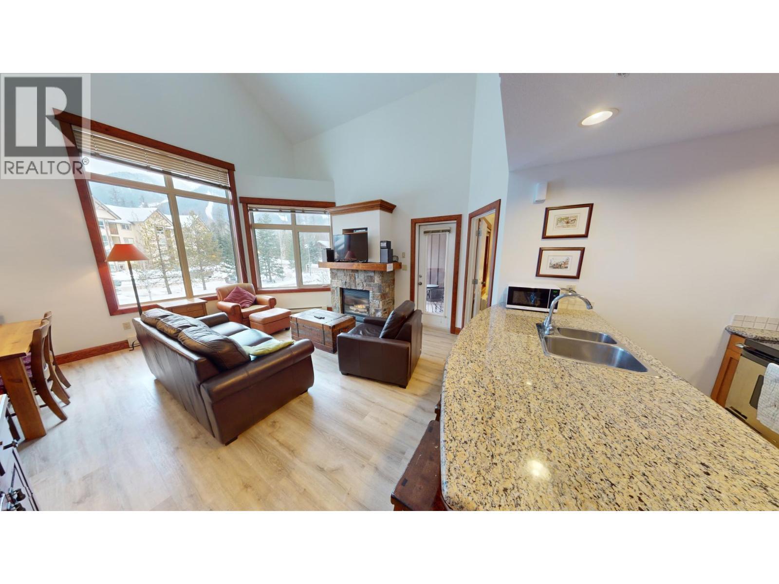 4559 Timberline Crescent Unit# 541, Fernie, BC - Indoor