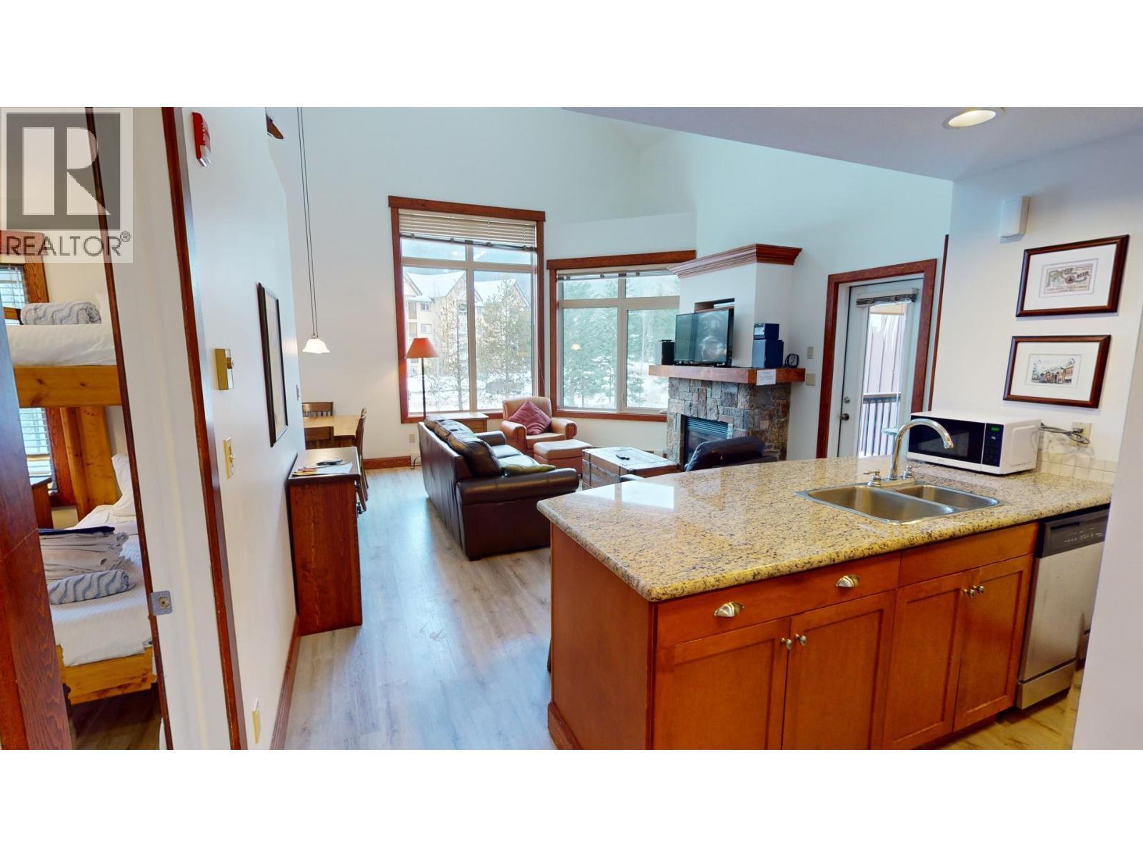 4559 Timberline Crescent Unit# 541, Fernie, BC - Indoor